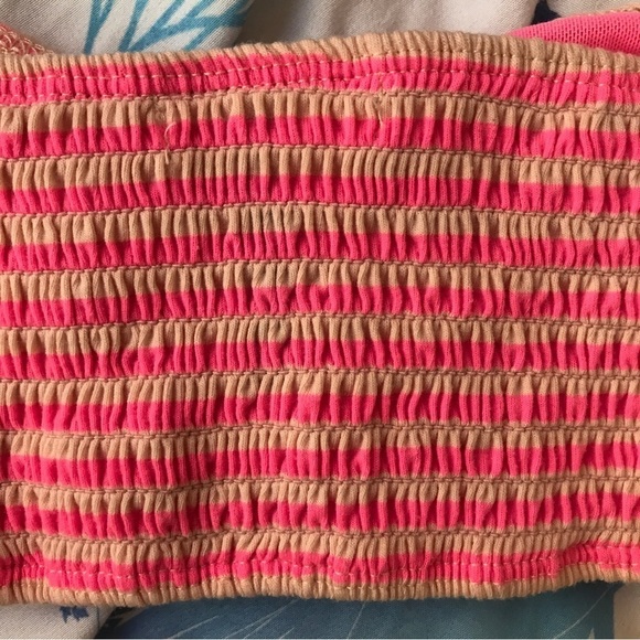 3/ $15 Check and stripe neon pink and beige stripe smock tube top - Picture 7 of 10